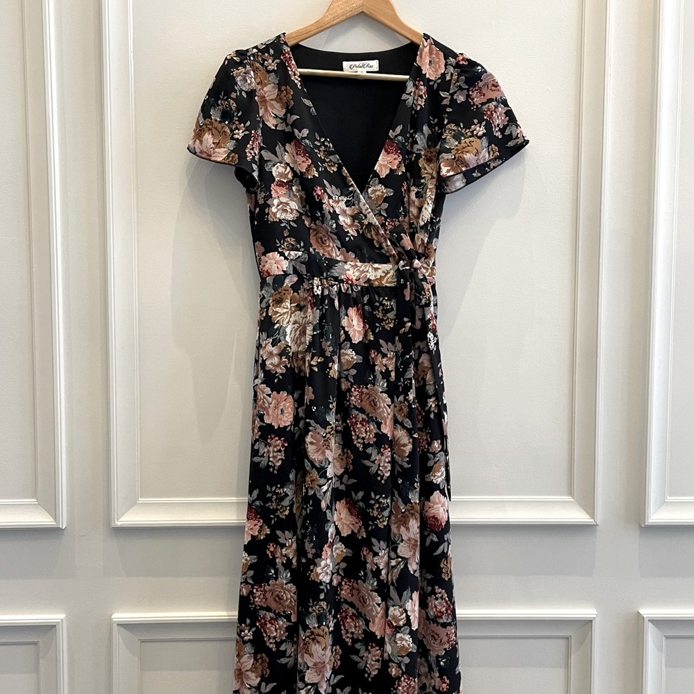 ⭐️Floral Wrap Maxi Dress